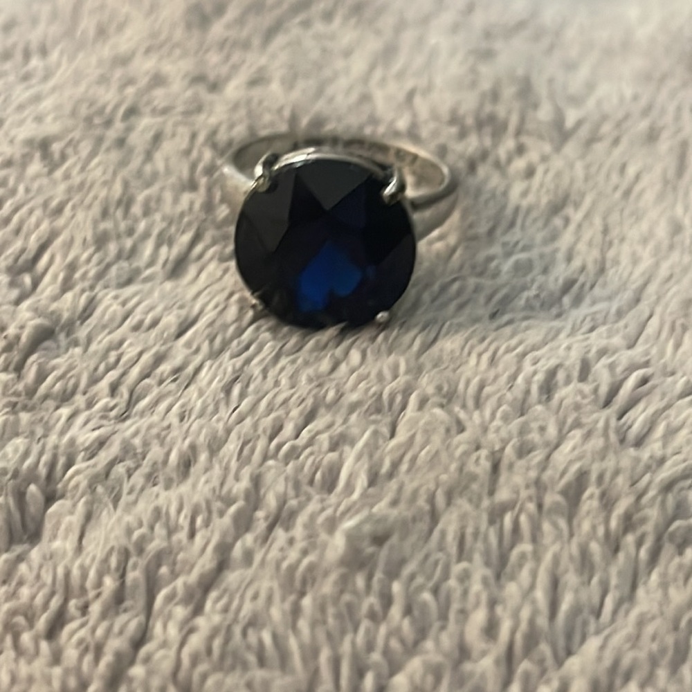 Ann Taylor- Statement Ring - image 2